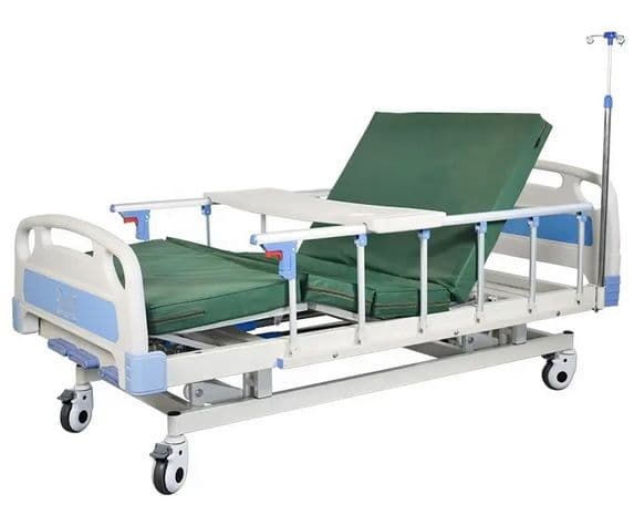 Lit Medicalise Electrique A 3 Articulations Avec Accesoires